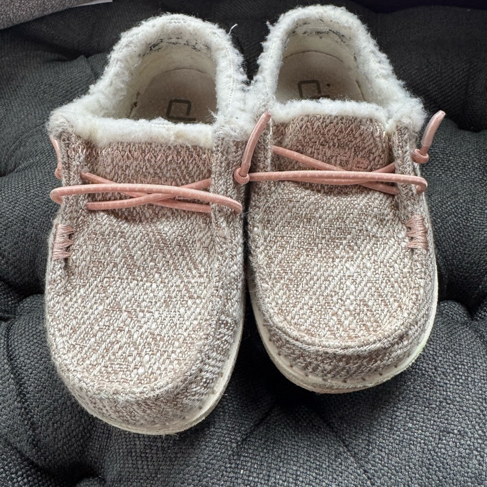 Hey dude Cozy Kids Shoes with Pink Accents
